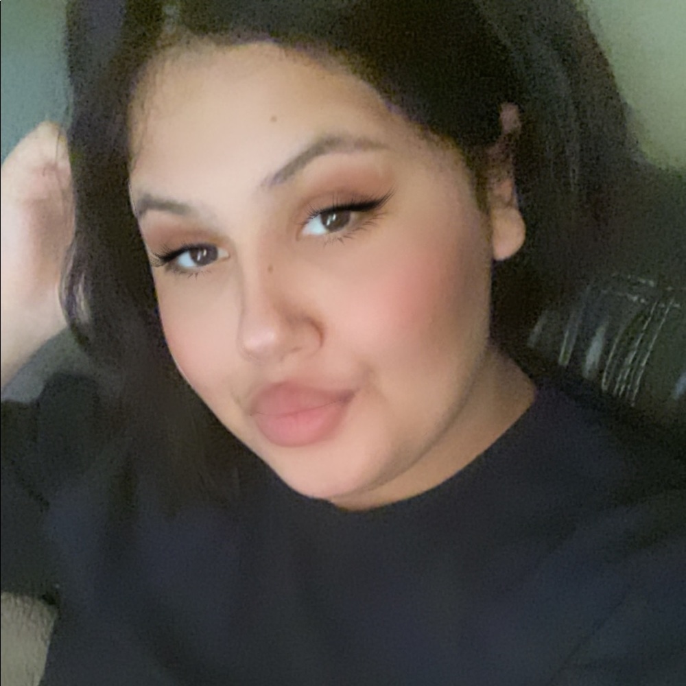 Meet your Posher, Kiara